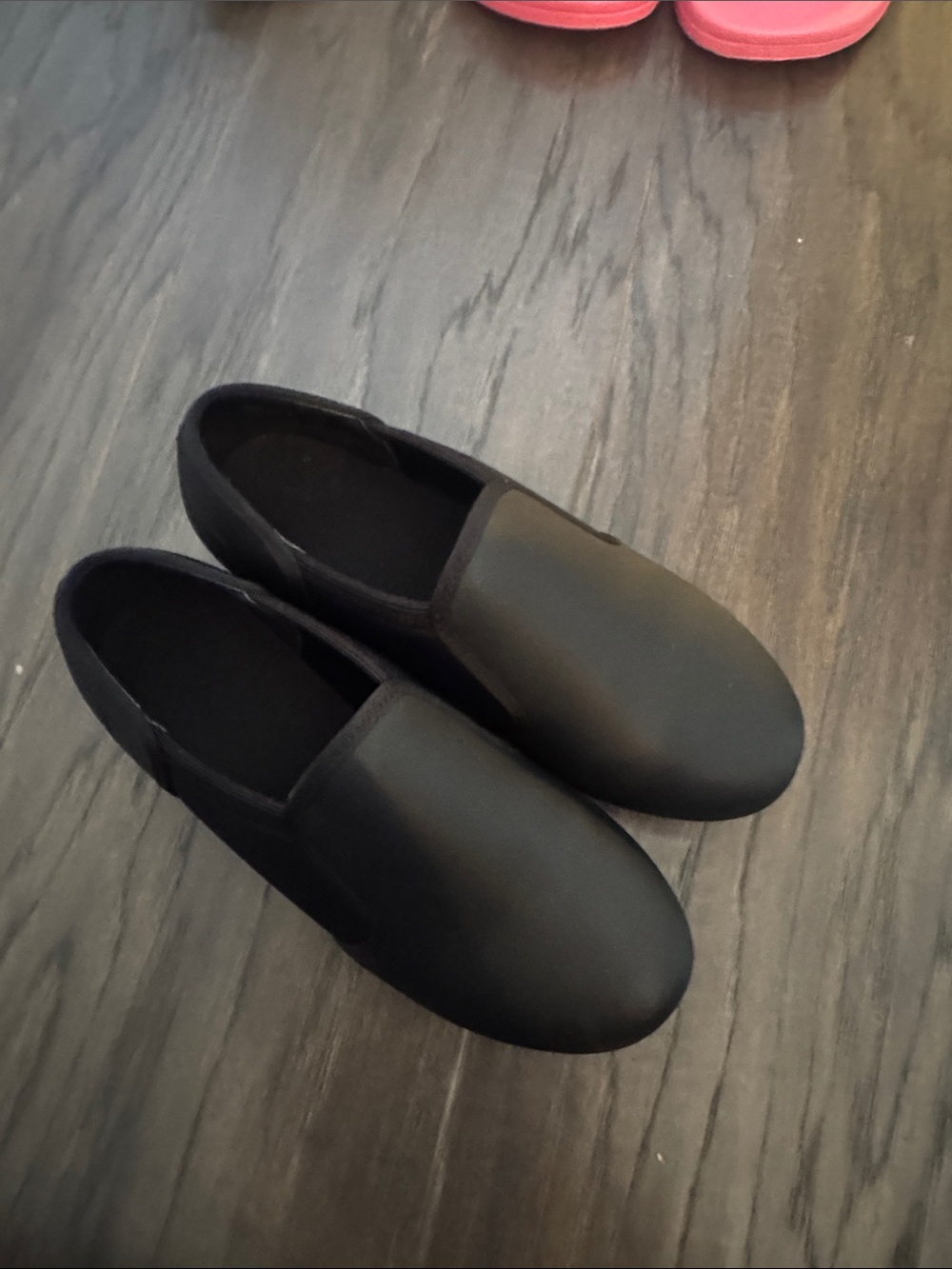 Men's Black Slip-On Loafers — Lightweight Everyday Comfort